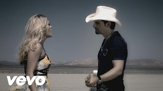 Brad Paisley - Remind Me  ft. Carrie Underwood