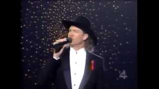 Tracy Lawrence - Time Marches On - LIVE - CMA 1996