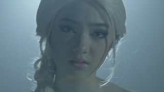 Jannine Weigel - Pluto (Official Video)