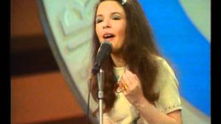 Eurovision 1970 - Ireland - Dana - All kinds of everything [HQ SUBTITLED]